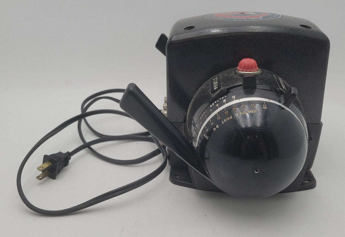 Lionel ZW Vintage O Gauge Trainmaster 275 Watt Transformer with Whistle