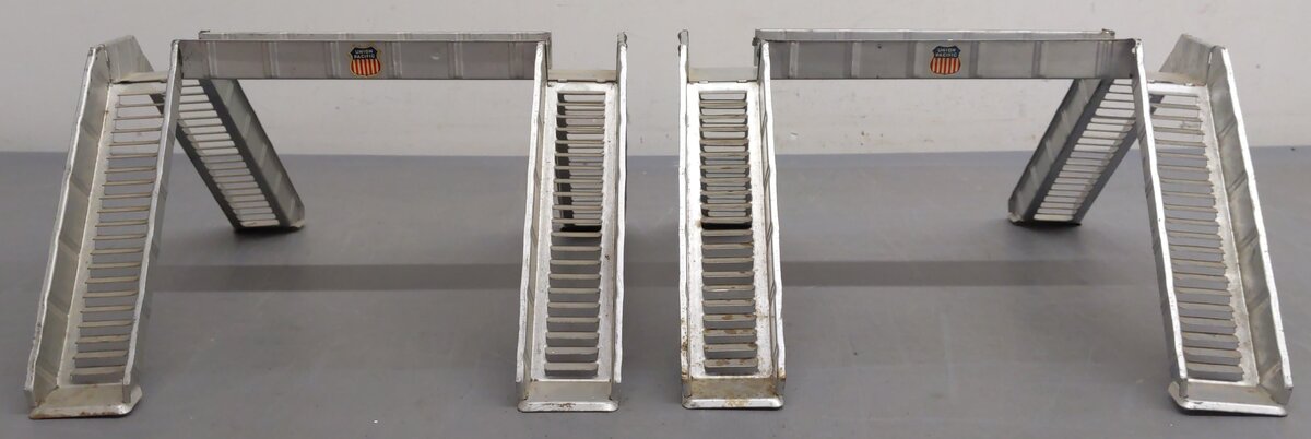 Marx O Gauge Vintage Union Pacific Tinplate Pedestrian Crossover Bridges [2]