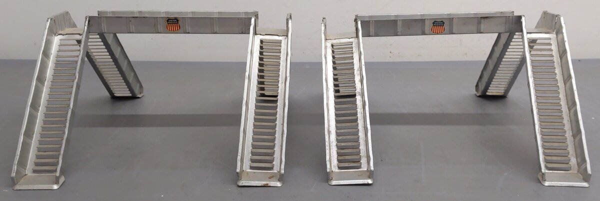 Marx O Gauge Vintage Union Pacific Tinplate Pedestrian Crossover Bridges [2]