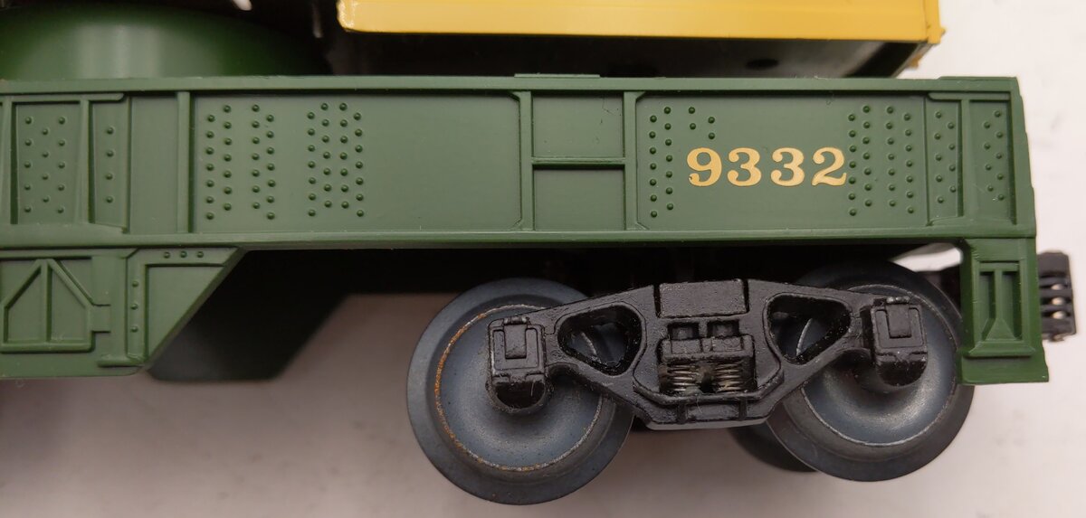 Lionel 6-9332 O Gauge Reading 8 Wheel Crane Car EX/Box