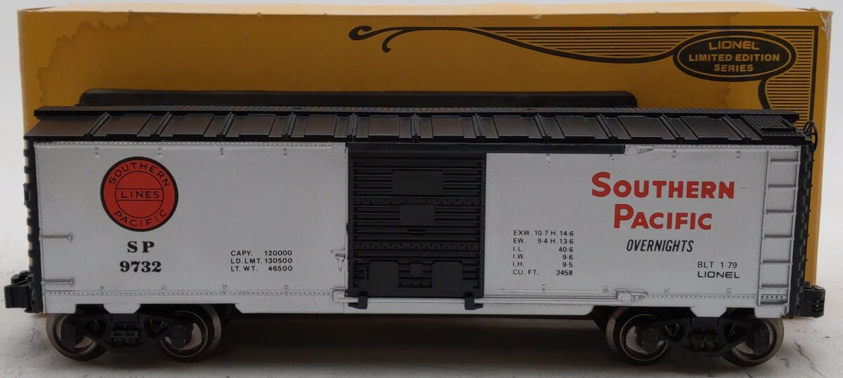 Lionel 6-9732 O Gauge Southern Pacific Boxcar LN/Box