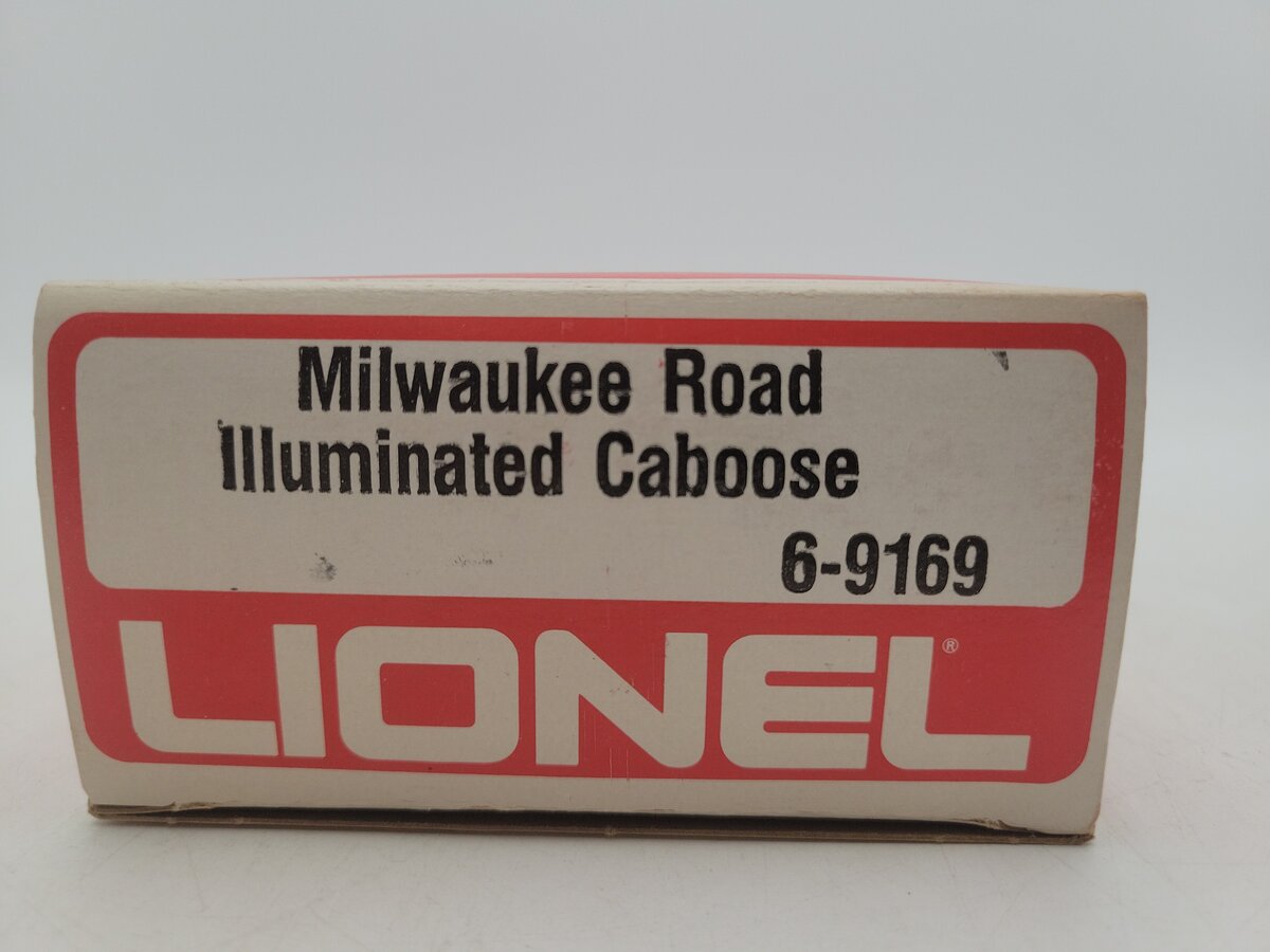 Lionel 6-9169 O Gauge Milwaukee Road Illuminated Caboose EX/Box