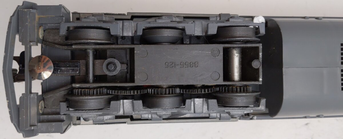 Lionel 6-8376 O Gauge Union Pacific SD40 Diesel Locomotive #8376 EX/Box