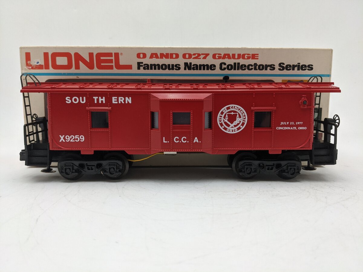 Lionel 6-9259 O Gauge Southern LCCA Bay Window Caboose LN/Box