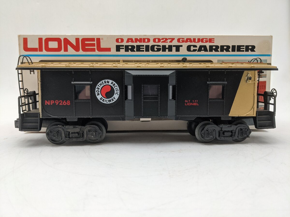 Lionel 6-9268 O Gauge Northern Pacific Bay Window Caboose EX/Box