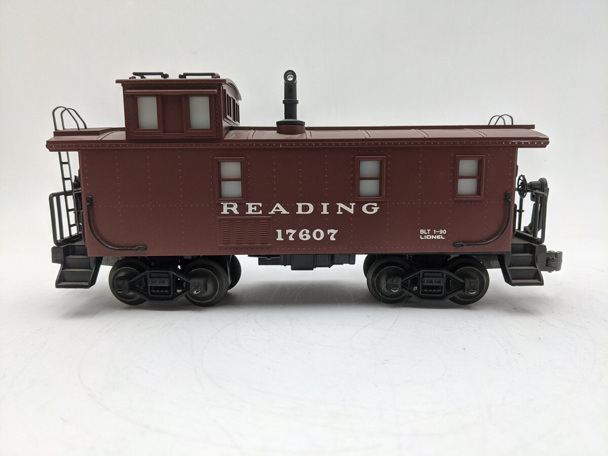 Lionel 6-17607 O Gauge Reading Caboose Car EX/Box