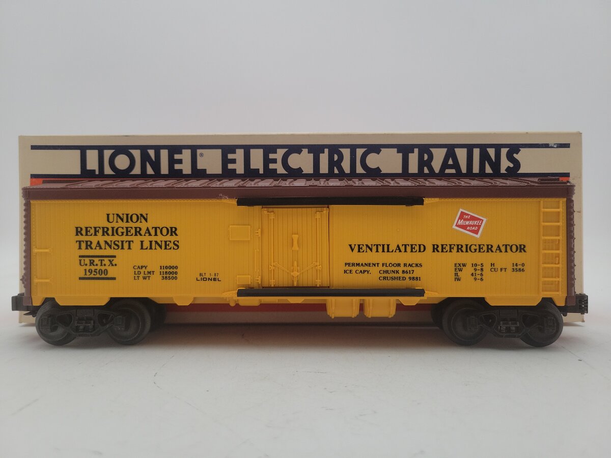 Lionel 6-19500 O Gauge Milwaukee Road Reefer Car #19500 EX/Box