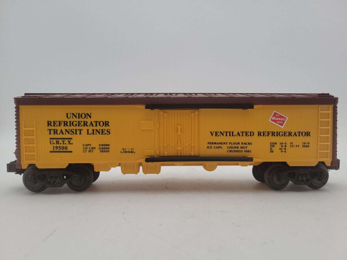 Lionel 6-19500 O Gauge Milwaukee Road Reefer Car #19500 EX/Box