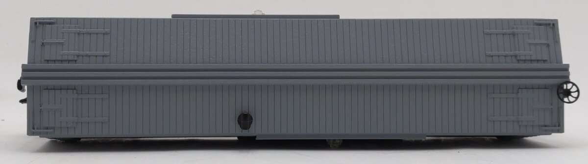 Lionel 6-5717 O Gauge Santa Fe Illuminated Bunk Car LN/Box