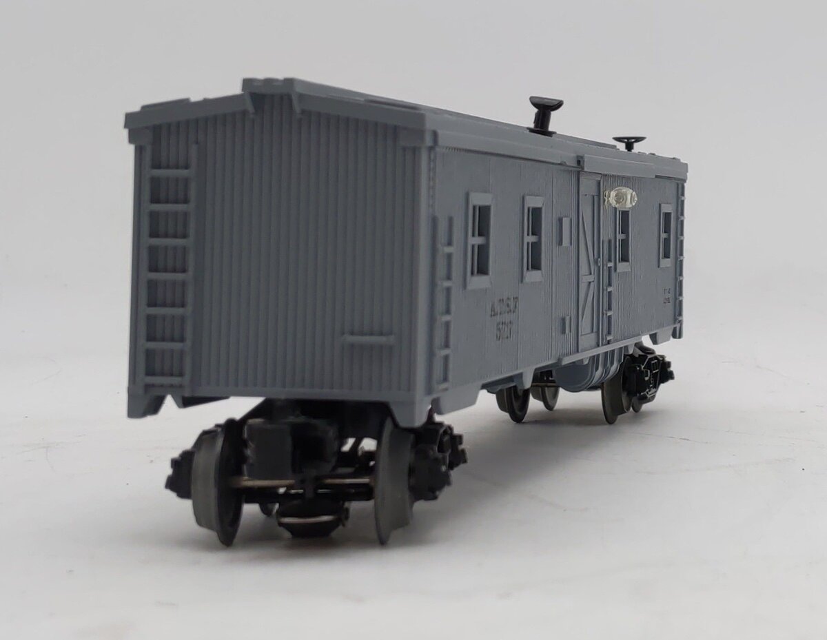 Lionel 6-5717 O Gauge Santa Fe Illuminated Bunk Car LN/Box