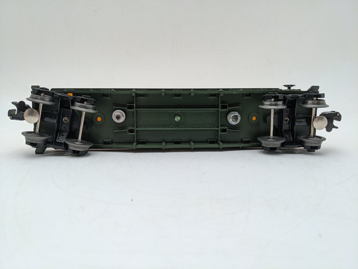 Lionel 6-9352 O Gauge Chicago & Northwestern Piggyback Flatcar w/Trailers EX/Box