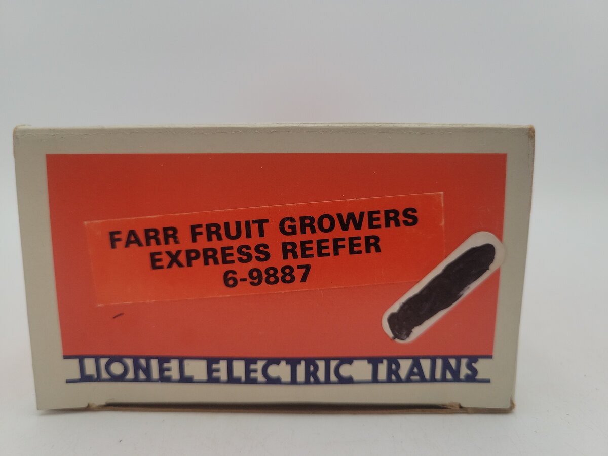 Lionel 6-9887 O Gauge FARR Fruit Growers Express Refrigerator Car #9887 EX/Box