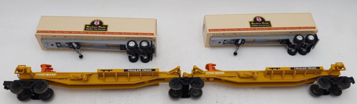 Lionel 6-16345 O TTUX Flatcar w/ Southern Pacific Trailers EX