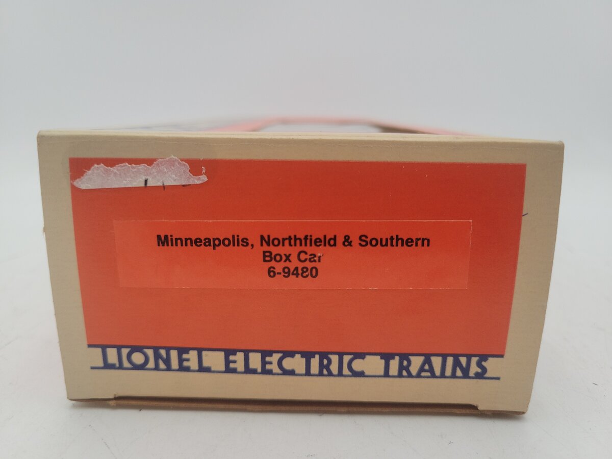 Lionel 6-9480 O Gauge Minneapolis, Northfield, & Southern Box Car #9480 EX/Box