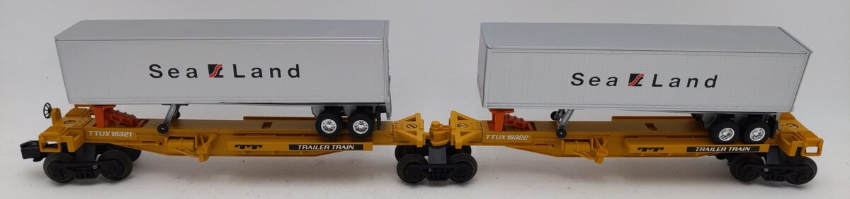 Lionel 6-16322 O Gauge TTUX Flatcar with 2 Sealand Trailers EX