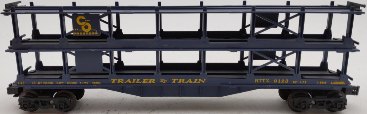Lionel 6-9123 O Gauge Chesapeake and Ohio 3-Tier Auto Carrier Car EX/Box
