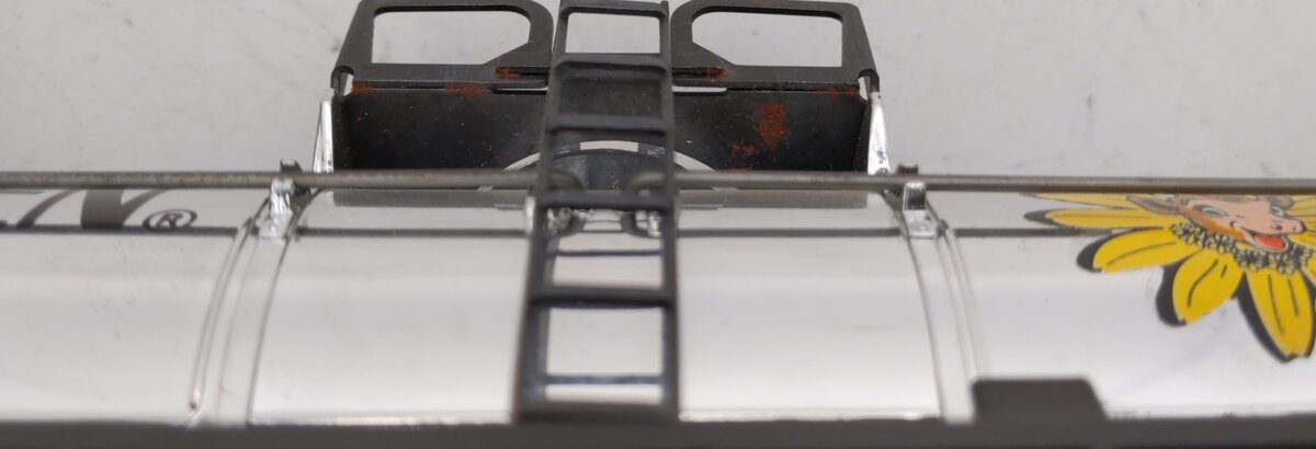 Lionel 6-9154 O Gauge Borden Plated Tank Car VG