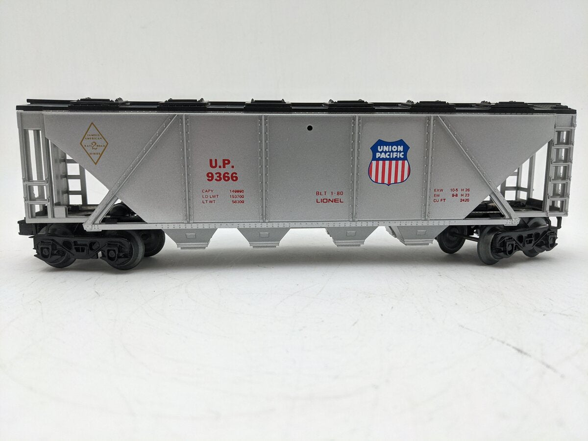 Lionel 6-9366 O Gauge Union Pacific Covered 4-Bay Hopper #9366 EX/Box