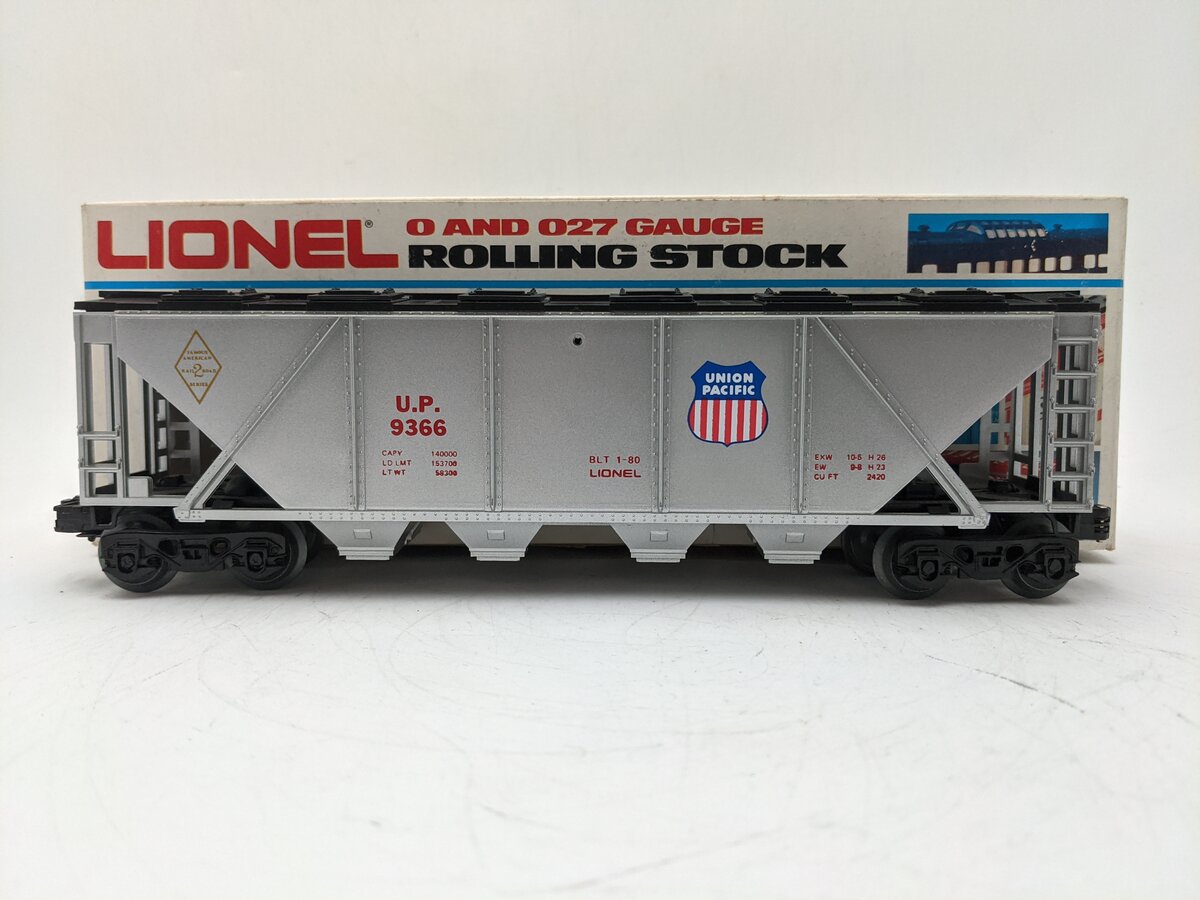 Lionel 6-9366 O Gauge Union Pacific Covered 4-Bay Hopper #9366 EX/Box