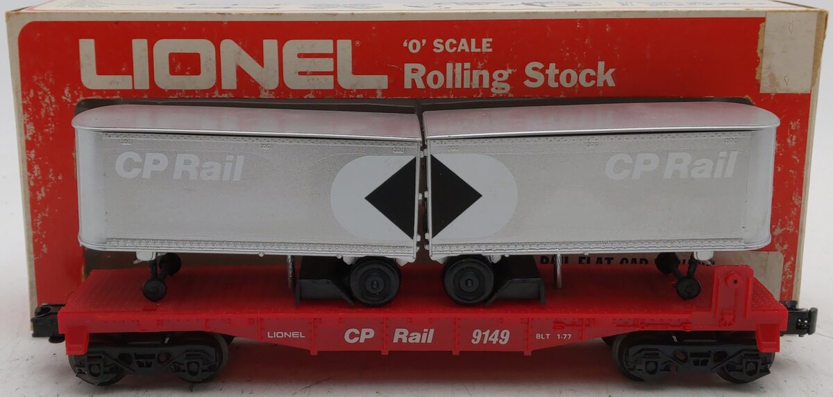 Lionel 6-9149 O Gauge CP Rail Flatcar with Piggyback Vans EX/Box