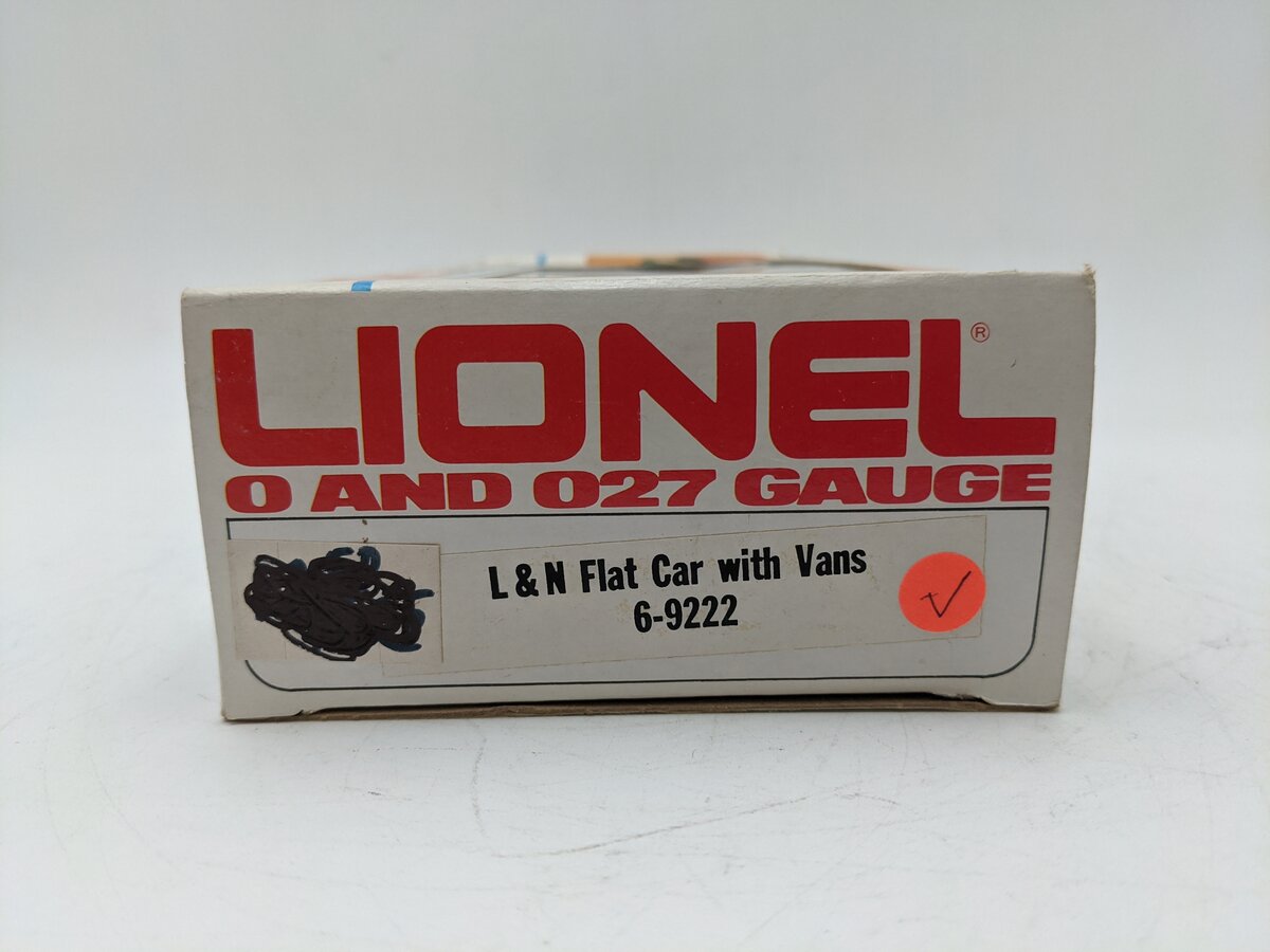 Lionel 6-9222 O Gauge Louisville and Nashville Flatcar with Vans EX/Box