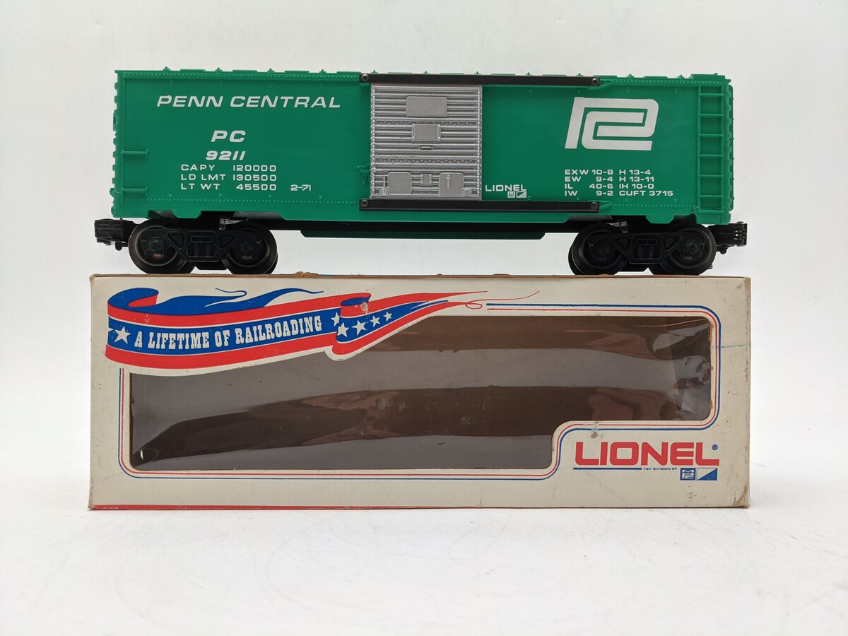 Lionel 6-9211 O Gauge Penn Central Boxcar EX/Box