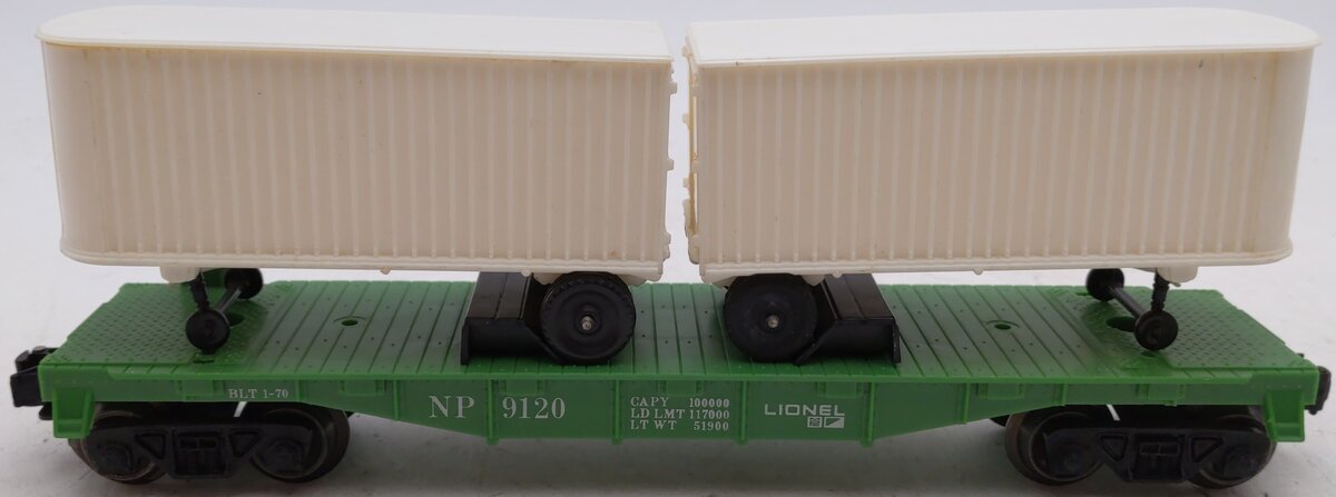 Lionel 6-9120 O Gauge Northern Pacific Flatcar w/ 2 Vans EX