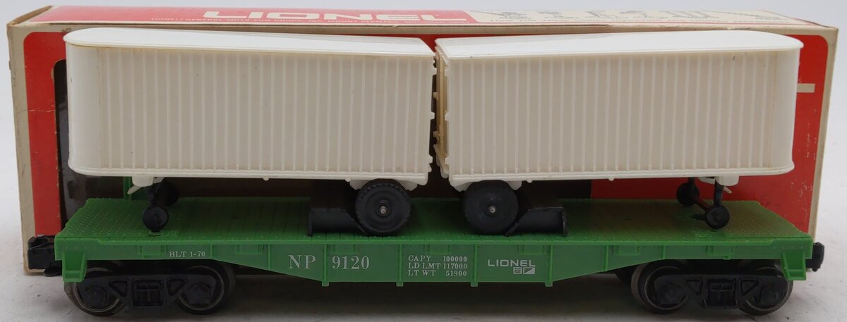 Lionel 6-9120 O Gauge Northern Pacific Flatcar w/ 2 Vans EX