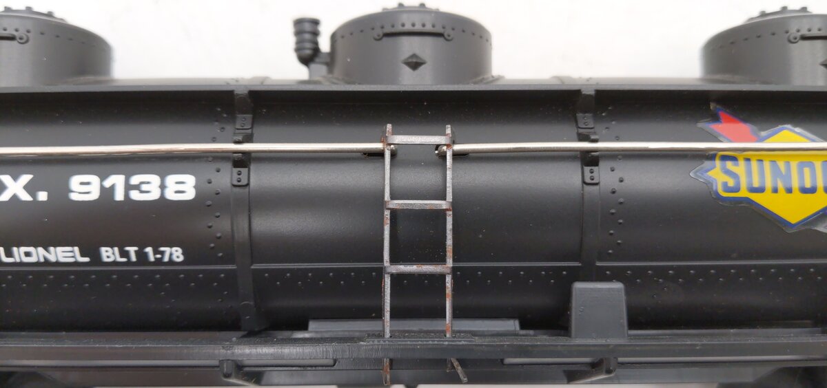 Lionel 6-9138 O Gauge Sunoco Triple Dome Black Tank Car EX/Box
