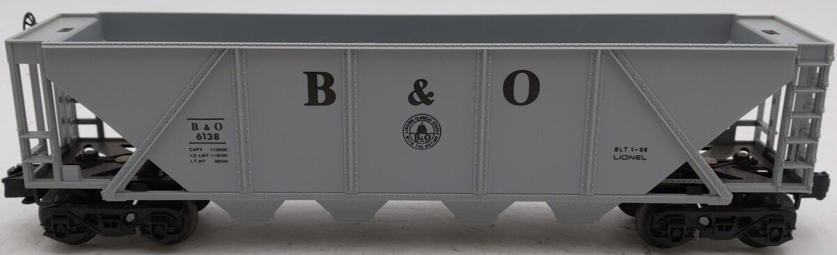 Lionel 6-6138 O Gauge Baltimore & Ohio Covered Quad Hopper LN/Box