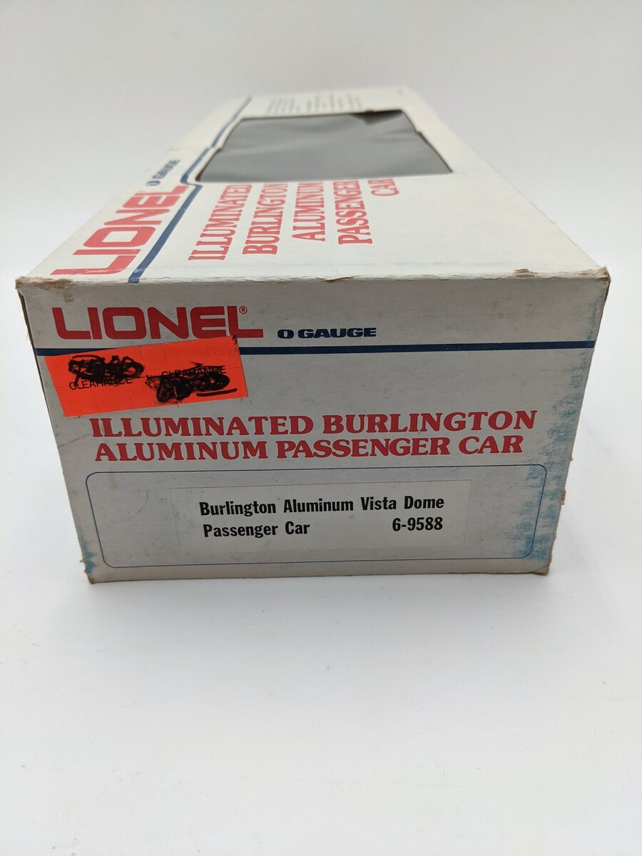 Lionel 6-9588 O Gauge Burlington Aluminum "Silver Dome" Vista Dome Passenger Car EX/Box