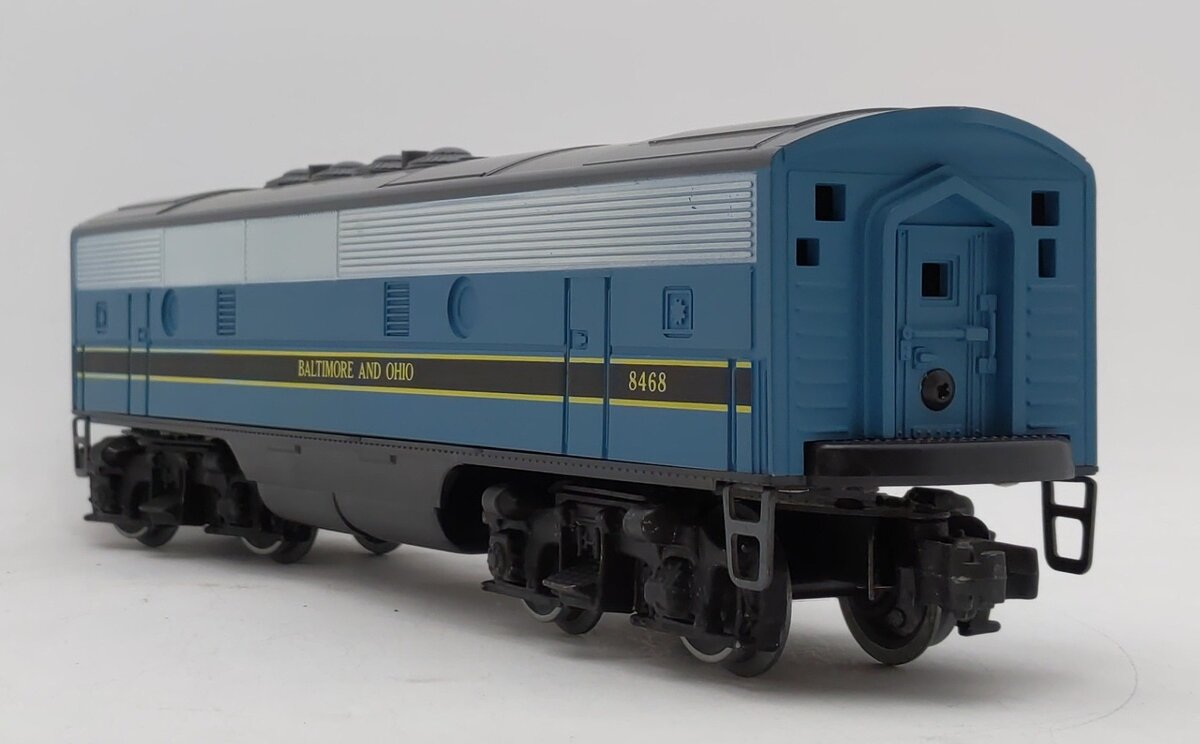 Lionel 6-8468 O Baltimore & Ohio F3 B-Unit Dummy Diesel Locomotive #8468 LN/Box