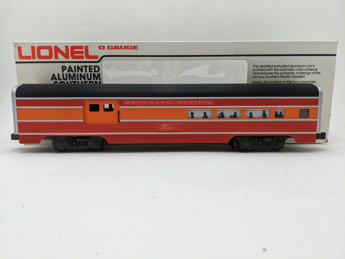 Lionel 6-9590 O Gauge Southern Pacific Daylight Illuminated Aluminum Combo Car EX/Box