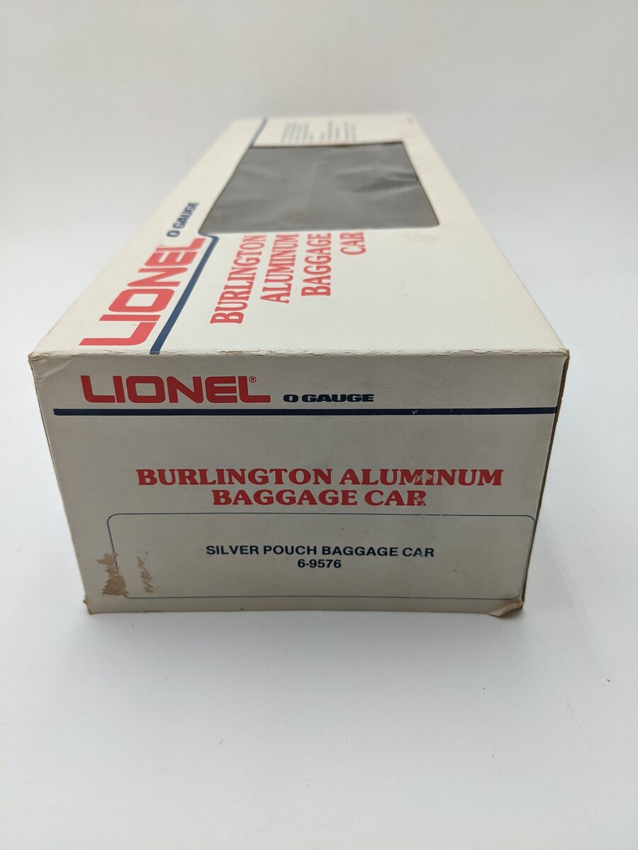 Lionel 6-9576 O Gauge Burlington "Silver Pouch" Aluminum Baggage Car EX/Box