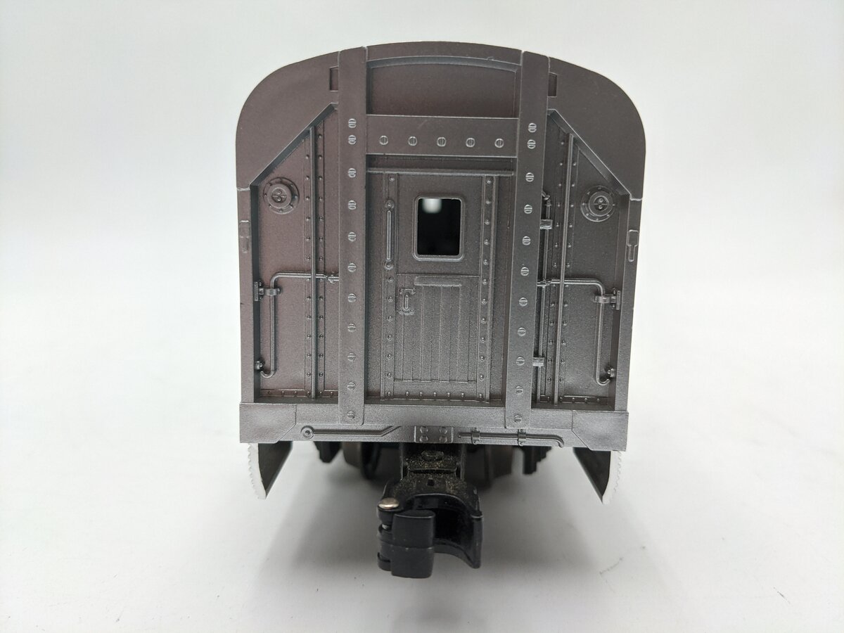 Lionel 6-9576 O Gauge Burlington "Silver Pouch" Aluminum Baggage Car EX/Box