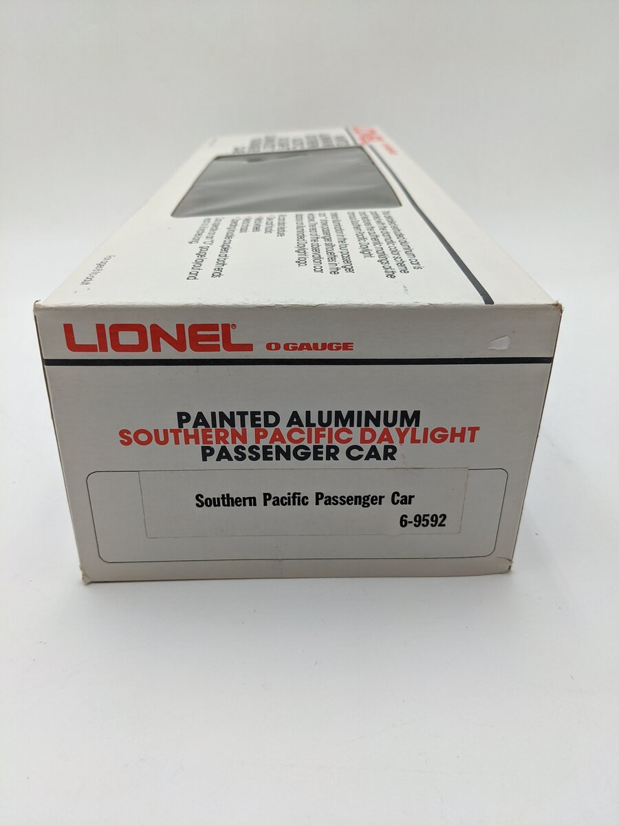 Lionel 6-9592 O Gauge Southern Pacific Daylight Aluminum Passenger Car EX/Box