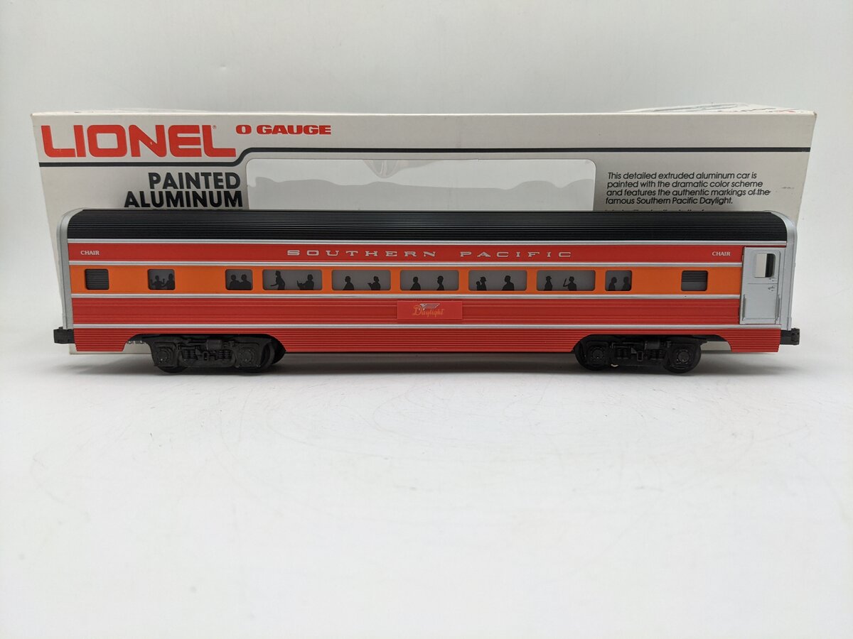 Lionel 6-9592 O Gauge Southern Pacific Daylight Aluminum Passenger Car EX/Box