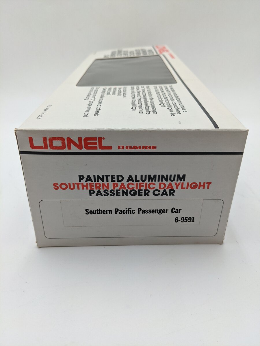 Lionel 6-9591 O Gauge Southern Pacific Daylight Aluminum Passenger Car EX/Box