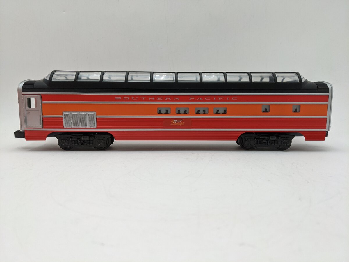 Lionel 6-19107 O Gauge Southern Pacific Daylight Full Vista Dome Passenger Car EX/Box
