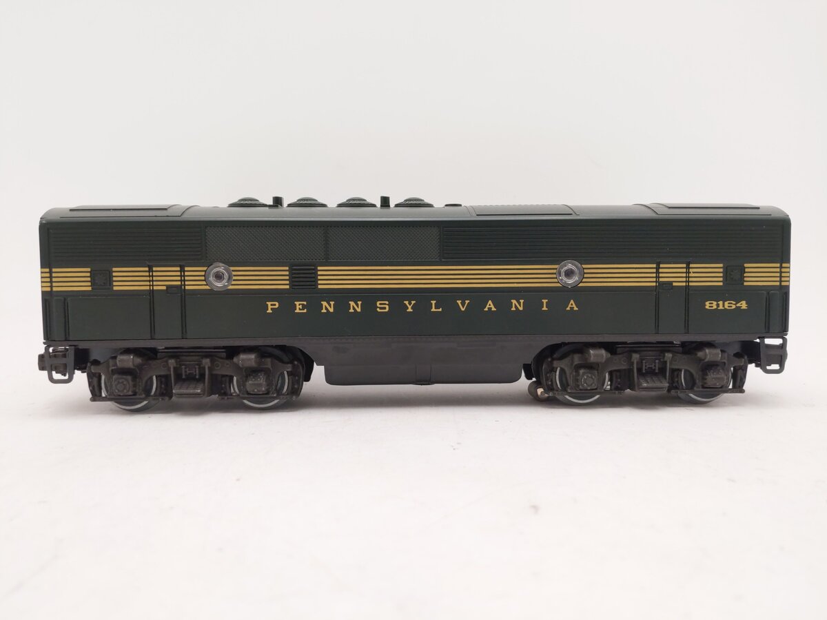 Lionel 6-8164 O Gauge Pennsylvania F3 B-Unit Dummy Diesel Locomotive EX