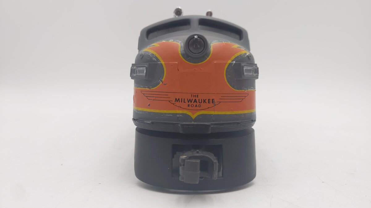 Lionel 6-8555 O Gauge Milwaukee Road F-3 Powered A Unit Diesel Locomotive EX/Box