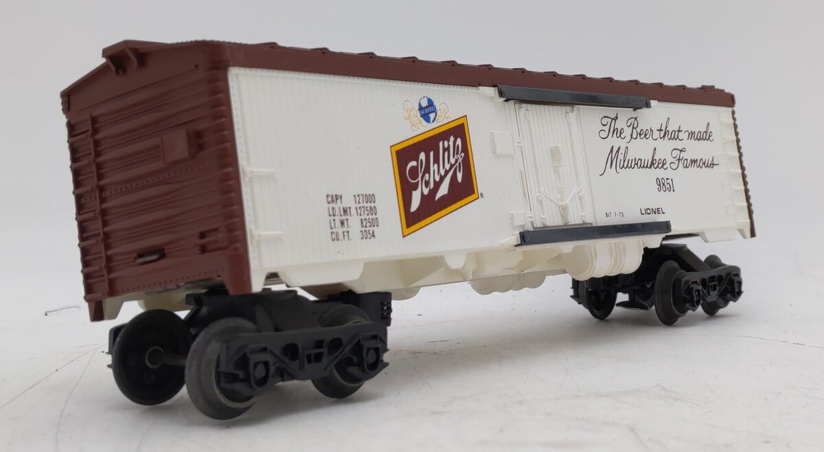 Lionel 6-9851 O Gauge Schlitz Billboard Reefer Car #9851 EX