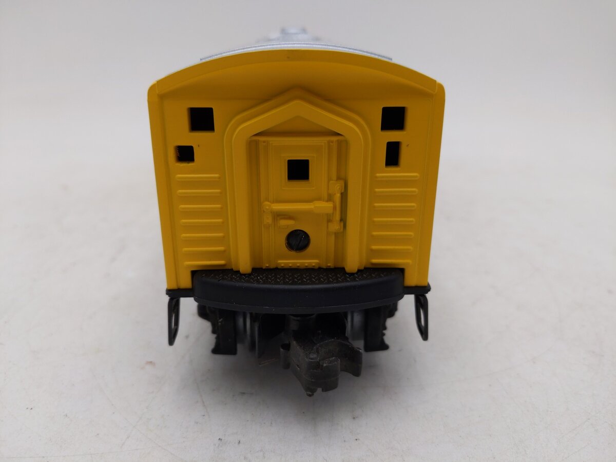 Lionel 6-8474 O Gauge Rio Grande F3 B-Unit Non-Powered Diesel Locomotive #8474 EX