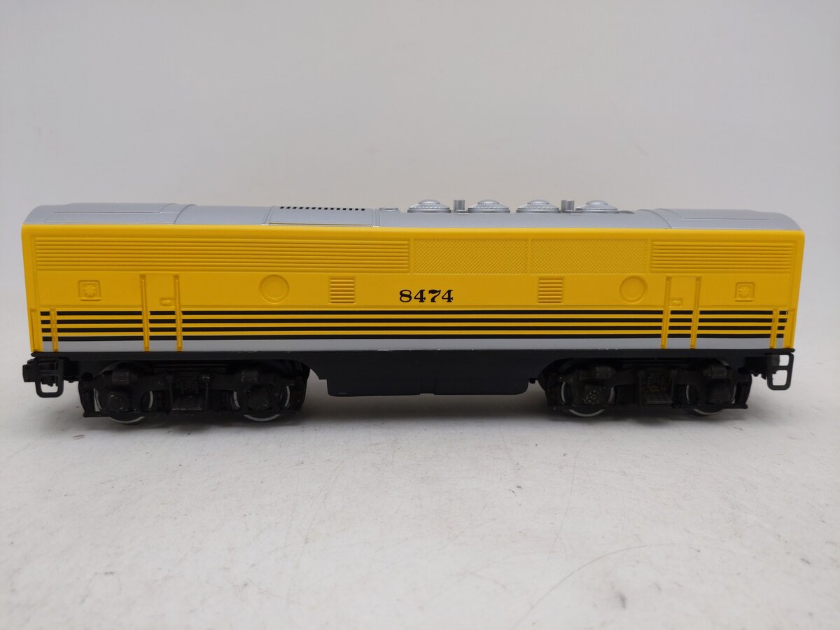Lionel 6-8474 O Gauge Rio Grande F3 B-Unit Non-Powered Diesel Locomotive #8474 EX