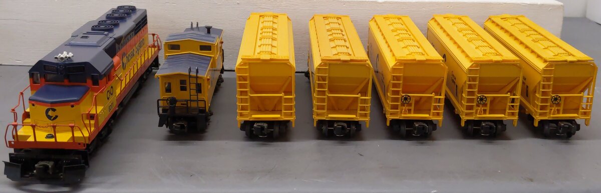 Lionel 6-11705 O Gauge Chessie System Diesel Freight Train Set EX/Box