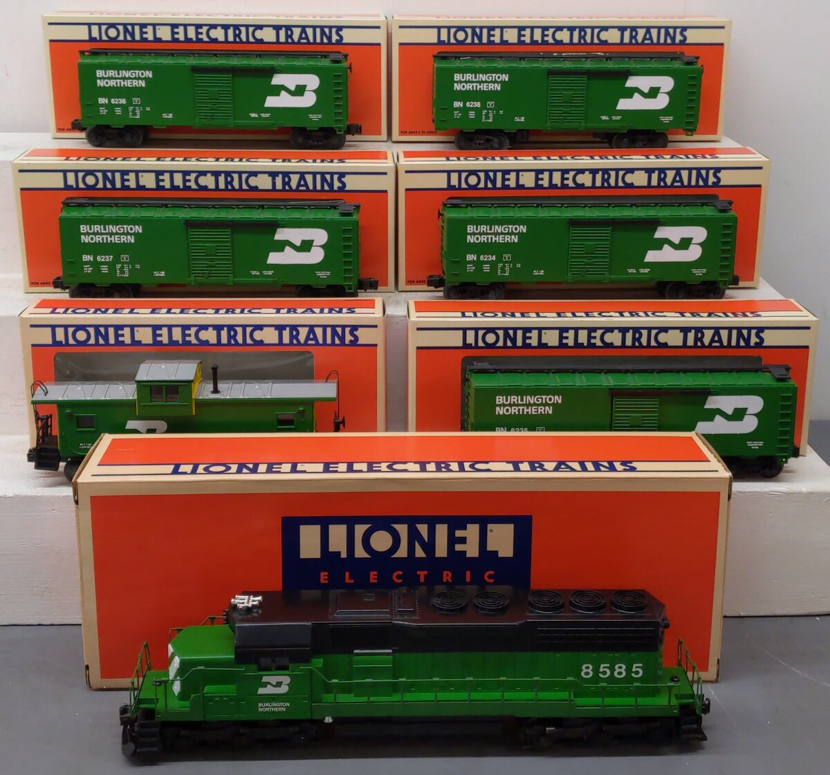 Lionel 6-1552 O Gauge Burlington Northern Limited Diesel Freight Train Set EX/Box