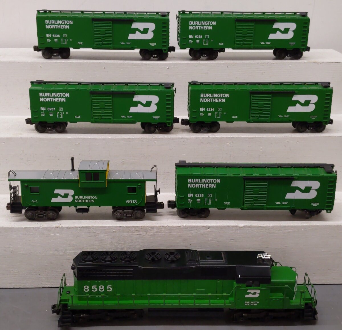 Lionel 6-1552 O Gauge Burlington Northern Limited Diesel Freight Train Set EX/Box