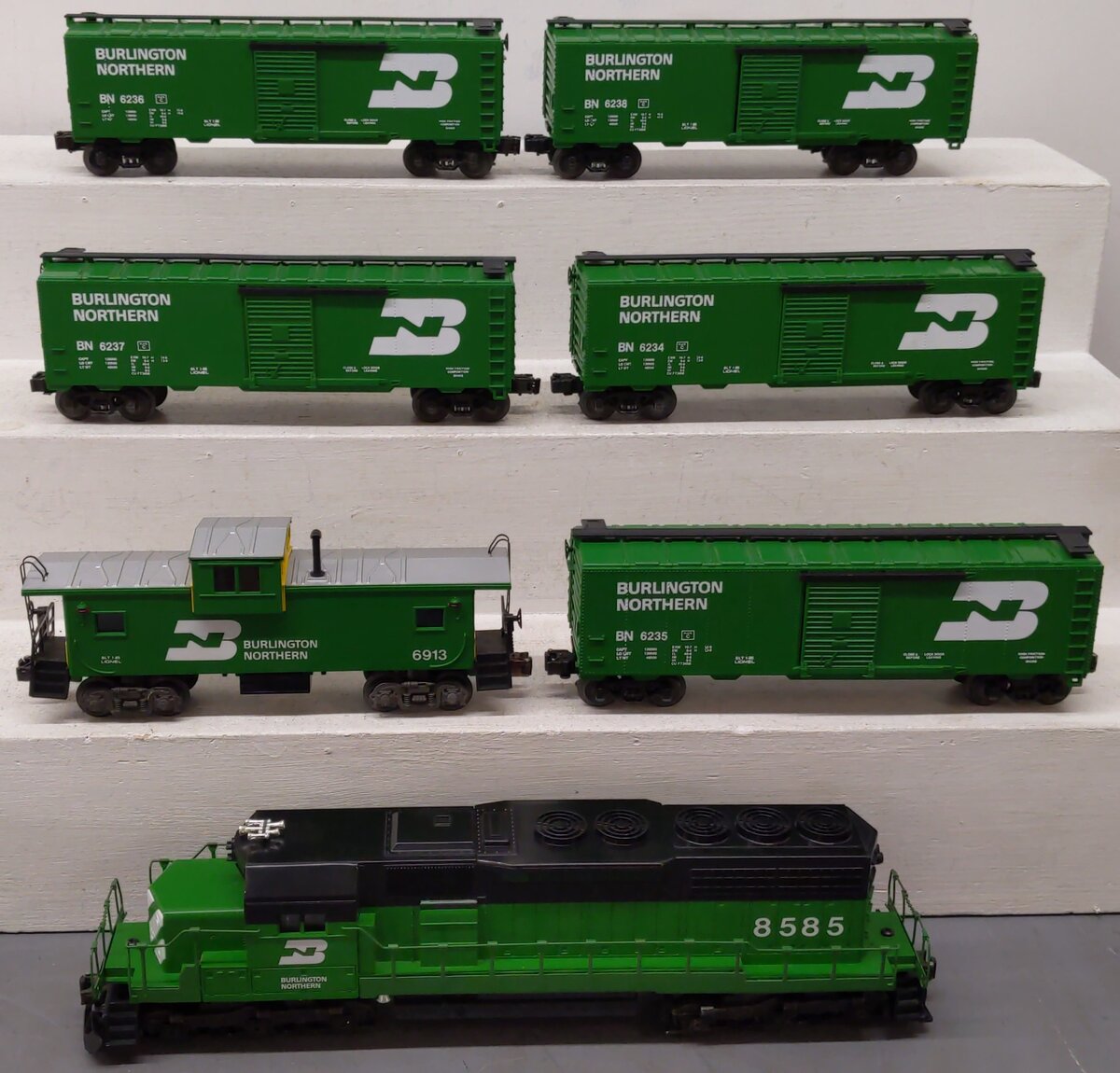Lionel 6-1552 O Gauge Burlington Northern Limited Diesel Freight Train Set EX/Box