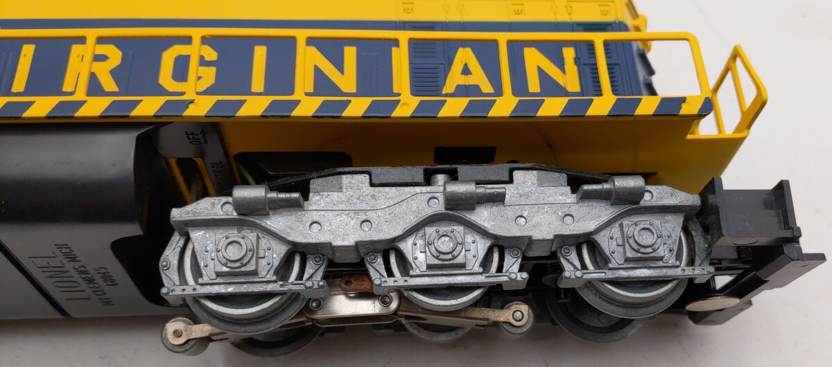 Lionel 6-8071 O Gauge Virginian SD-18 Diesel Locomotive EX/Box
