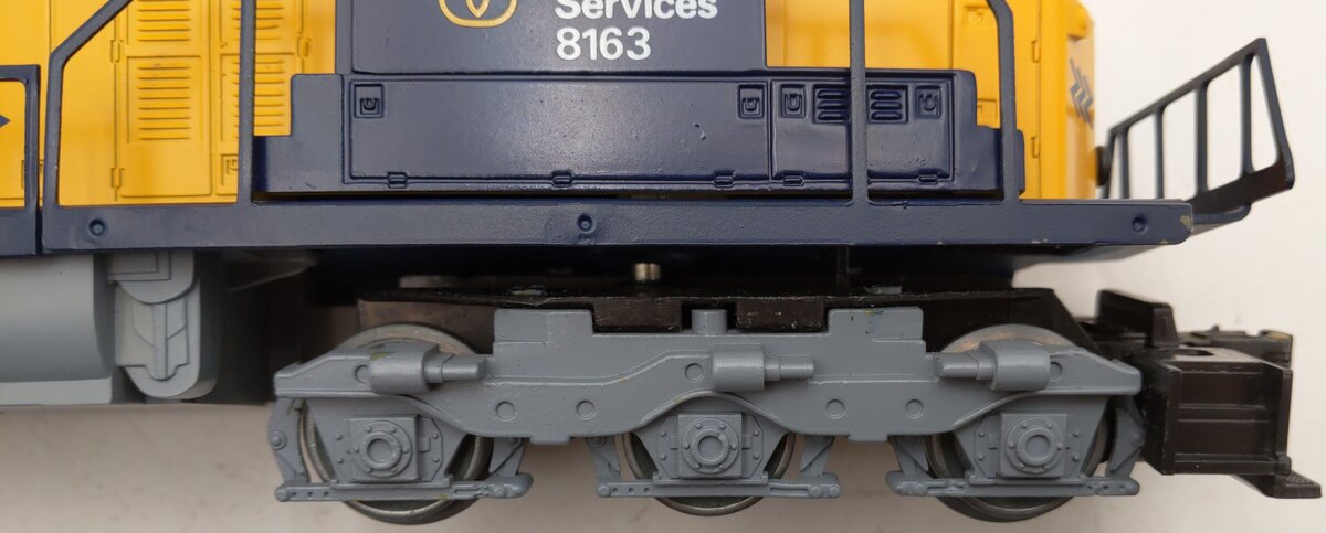 Lionel 6-8163 O Gauge Ontario Northland SD-18 Dummy Diesel Engine #8163 w/ Horn EX/Box